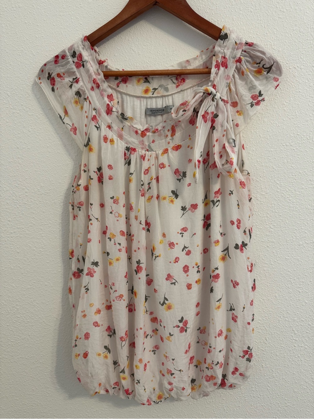 100% Silk Tendenze Made in Italy Floral Blouse Top Size Small S